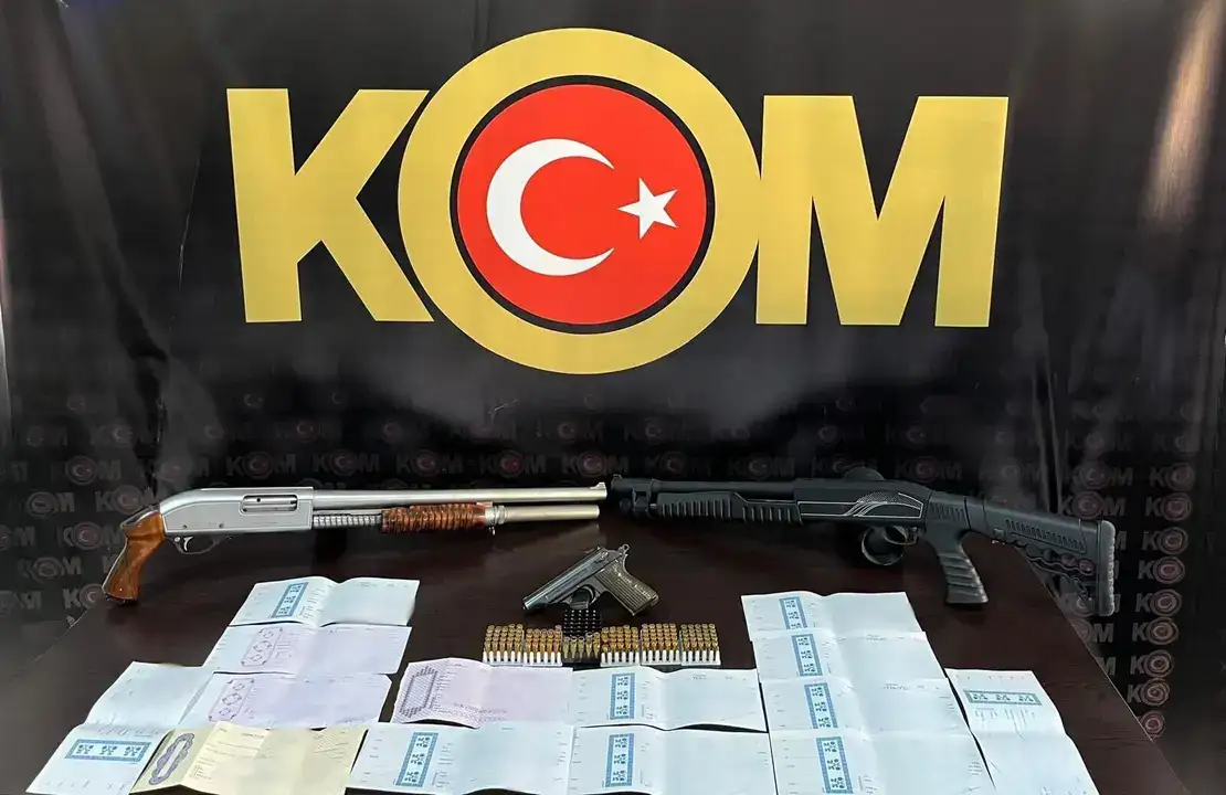 Tarihi Eserden Papağanlara Antalya’da Kaçakçılara Darbe 13